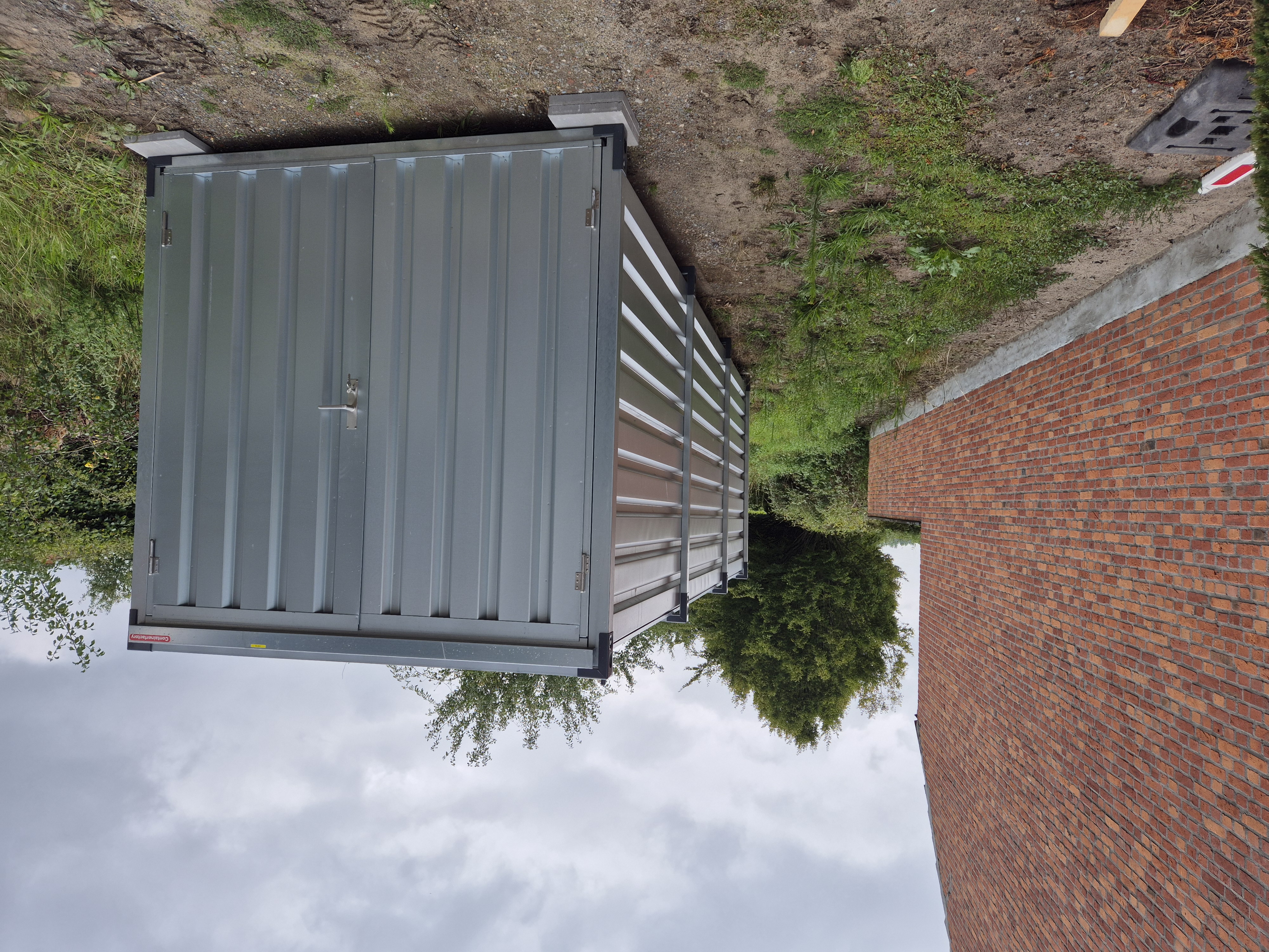 TWEEDEHANDS OPSLAGCONTAINER 6MX2M20 = VERKOCHT 